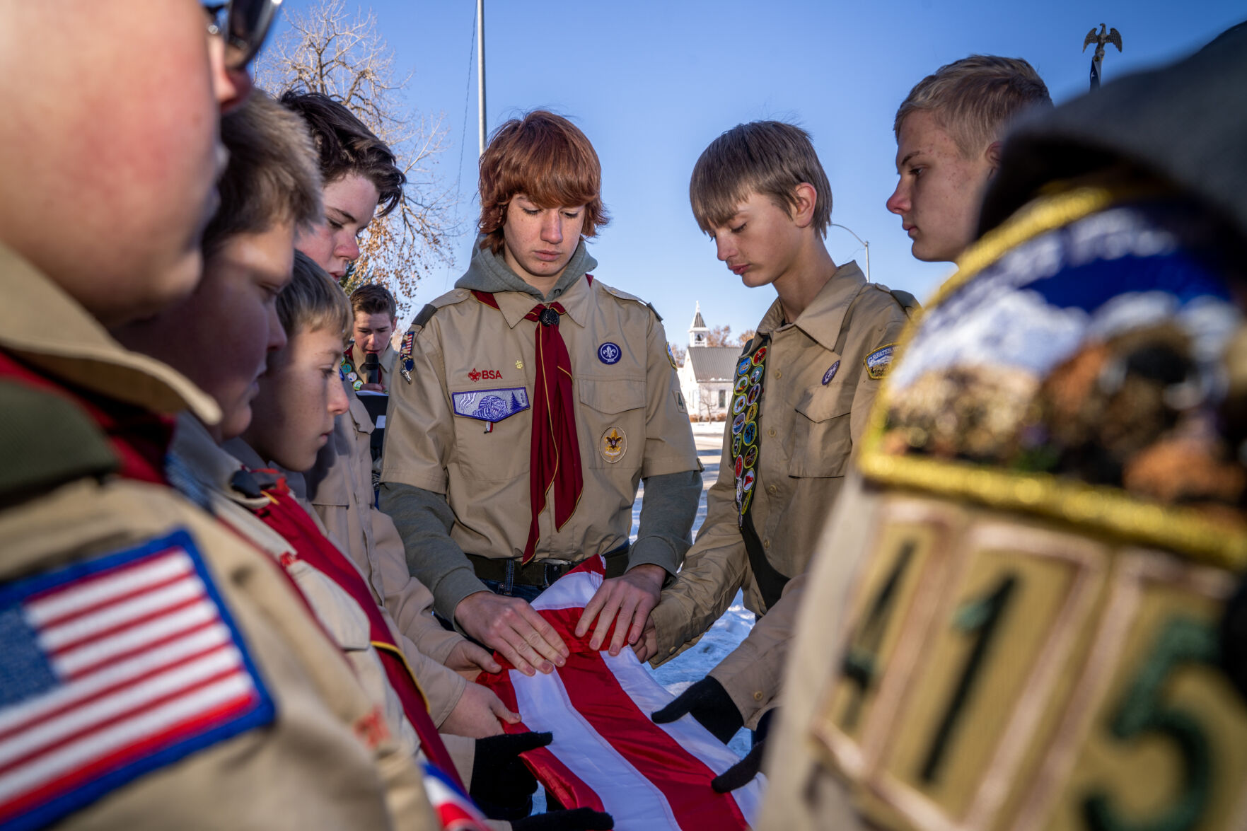 20221111_WreathLaying_EW_114_BB.jpg